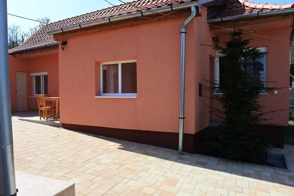Kisasszony Apartman Eger Maďarsko