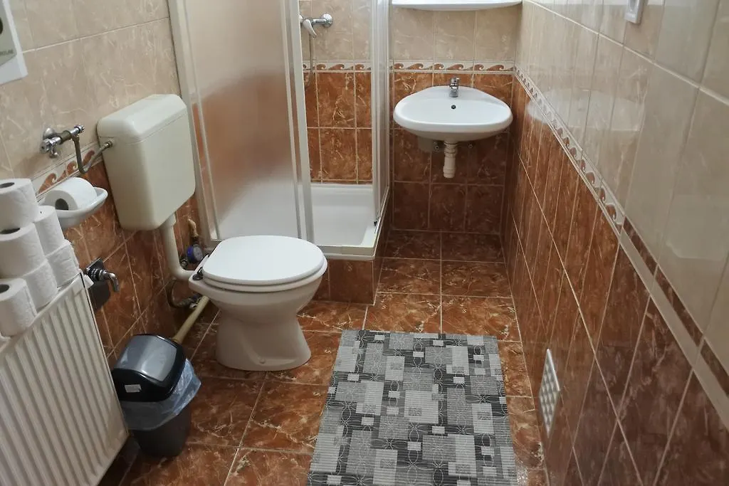 Kisasszony Apartman Eger